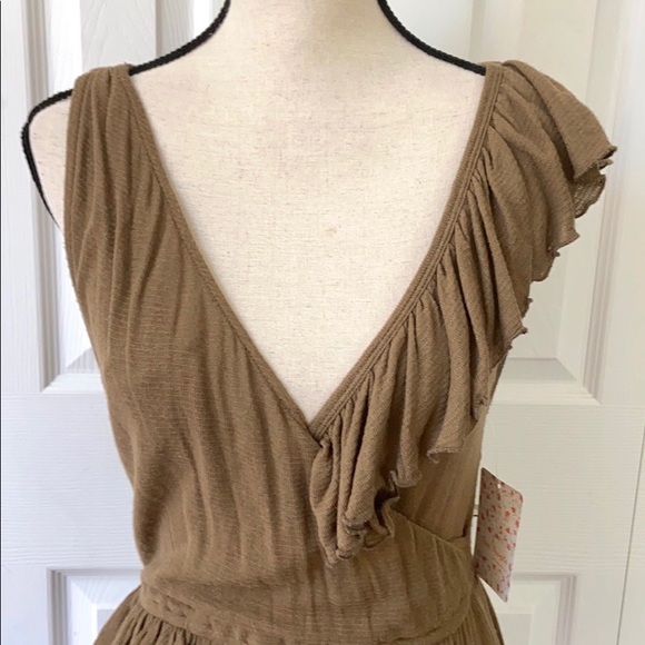 NWT Free People Float Away Asymmetrical Tank - Picture 10 of 11